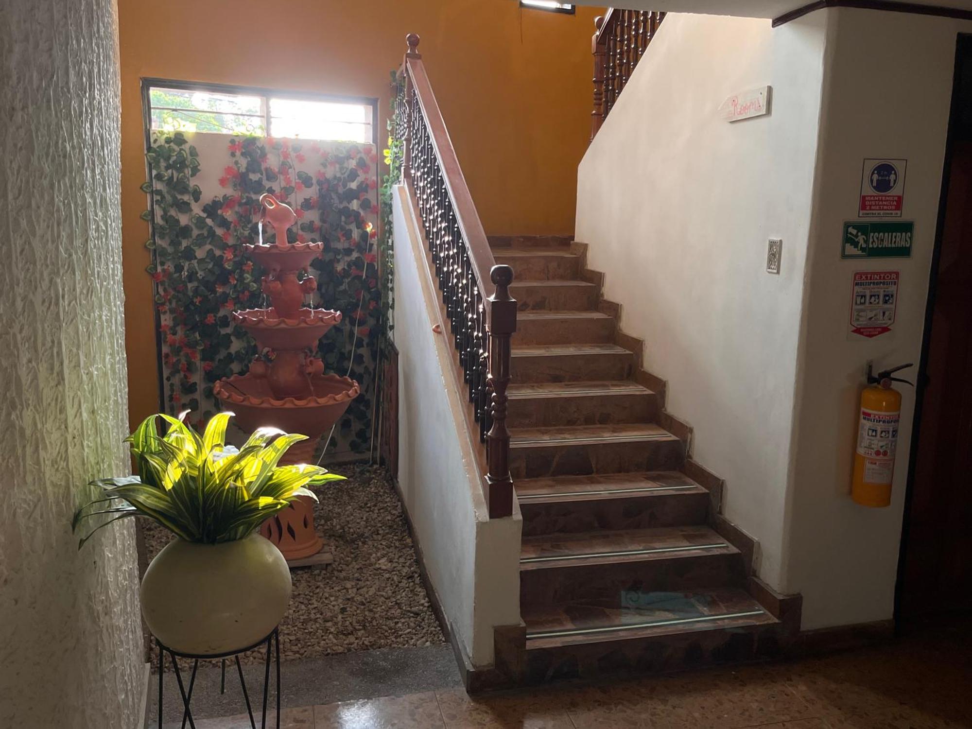 The Chill In Mansion Hostel Santa Marta 外观 照片